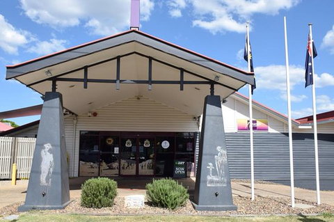Nanango RSL Memorial Services Club - Accommodation Ballina 0
