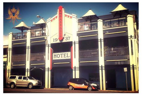 Mojo @The Ambassador Hotel - Accommodation Ballina 0