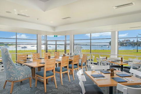 Aqua Restaurant (The Westport Club) - Accommodation Ballina 0