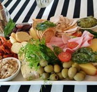 Marque Bar  Grill - Accommodation Ballina
