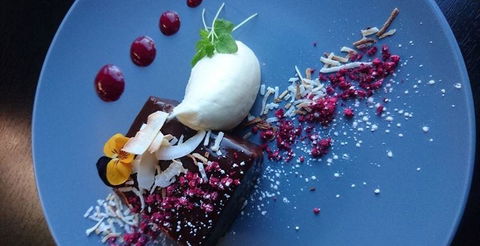 East Ridge Platinum Cafe And Restaurant - Accommodation Ballina 11