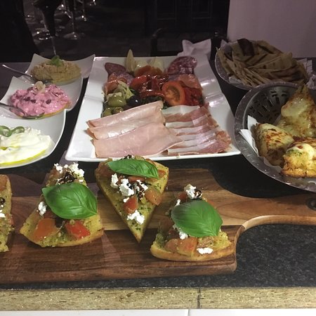Omni Restaurant And Function Center - Accommodation Ballina 0