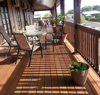 Commercial Hotel Clermont - Accommodation Ballina