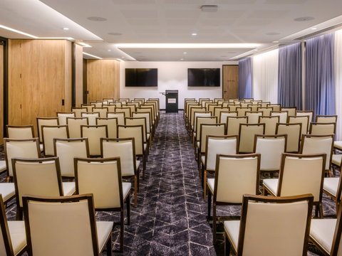 Moevenpick Hotel Hobart - Accommodation Ballina 8