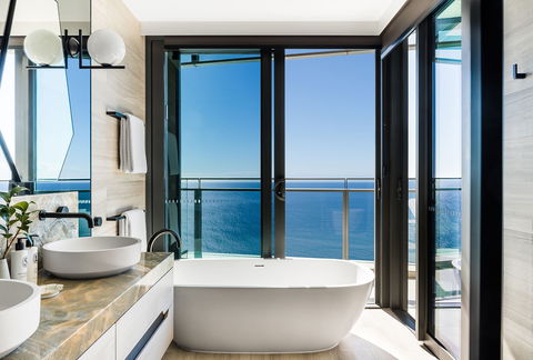 Langham, Gold Coast & Jewel Residences - Accommodation Ballina 5
