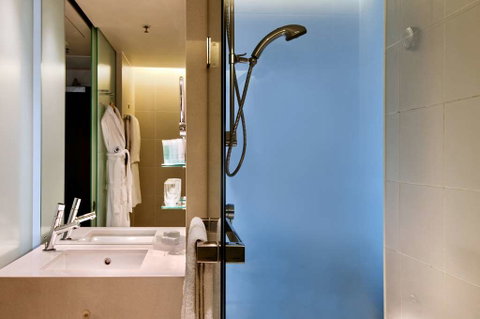 Hilton Sydney - Accommodation Ballina 7