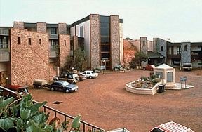 Desert Cave Hotel - Accommodation Ballina 0