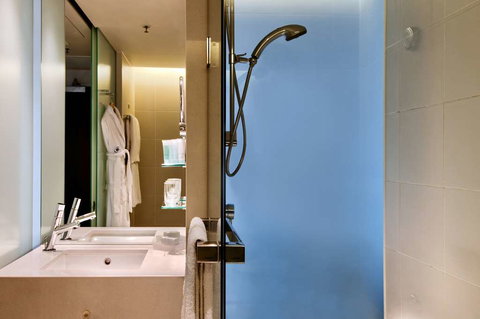 Hilton Sydney - Accommodation Ballina 7