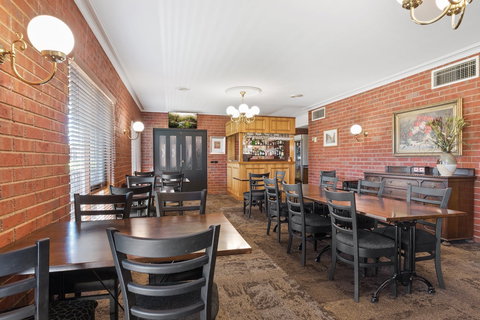 Burke & Wills Motor Inn - Accommodation Ballina 9