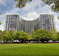 Astra Canberra Manhattan - Accommodation Ballina