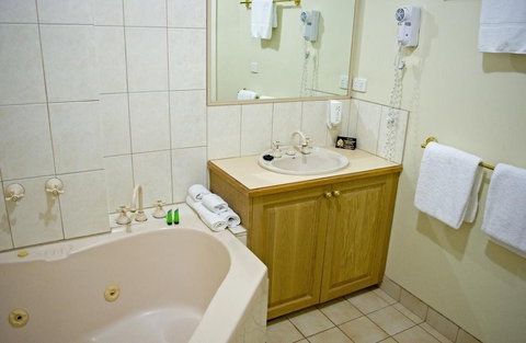 Admiralty Inn - Accommodation Ballina 2