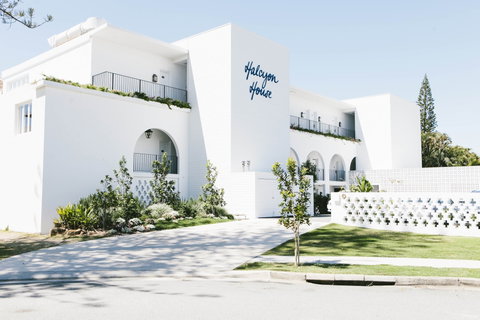 Halcyon House - Accommodation Ballina 0