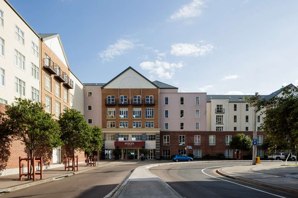 Newcastle NSW Accommodation Ballina