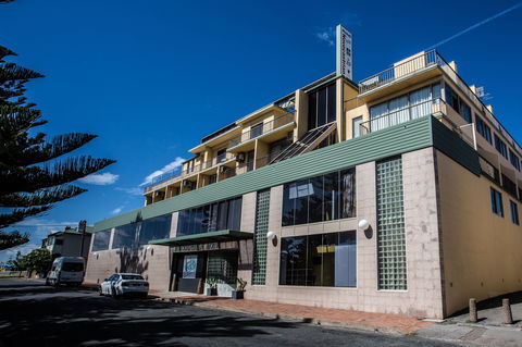 Alloggio Newcastle Beach Hotel - Accommodation Ballina 0