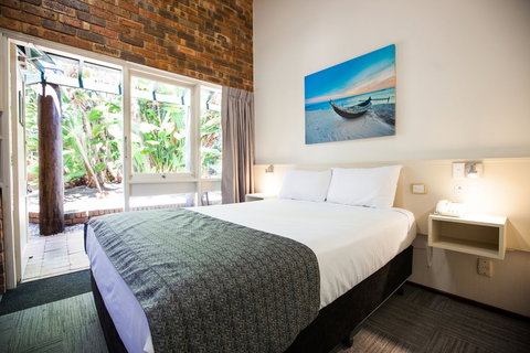 Leisure Inn - Accommodation Ballina 0