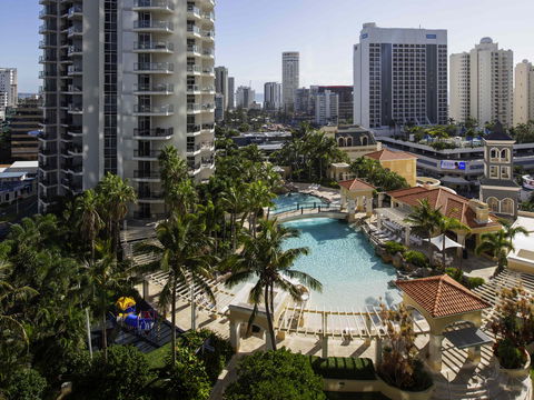 Mantra Towers Of Chevron Surfers - Accommodation Ballina 1
