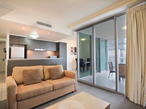 Oaks Casino Towers - Accommodation Ballina 2