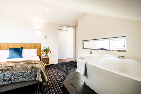Salamanca Wharf Hotel - Accommodation Ballina 2