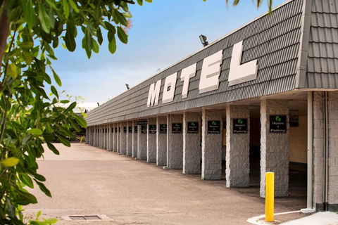Dalrymple Motel - Accommodation Ballina 0