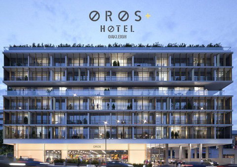 Oros Plus Hotel - Accommodation Ballina 0