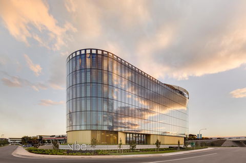 Vibe Hotel Canberra - Accommodation Ballina 0