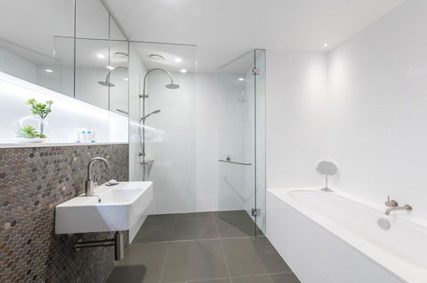 Vibe Hotel Canberra - Accommodation Ballina 9