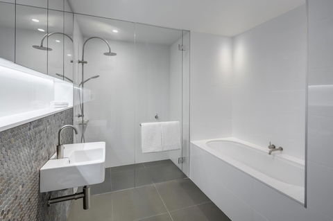 Vibe Hotel Canberra - Accommodation Ballina 32