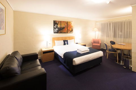 Ibis Styles Canberra - Accommodation Ballina 3