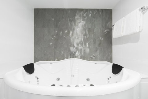 Avenue Hotel Canberra - Accommodation Ballina 19
