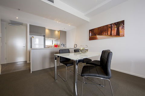 Manhattan 303 Canberra City ACT - Accommodation Ballina 15