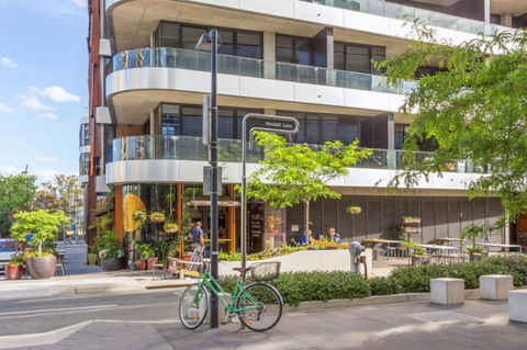 Spacious 1BR Stylish New Acton Apartment +Parking - Accommodation Ballina 11