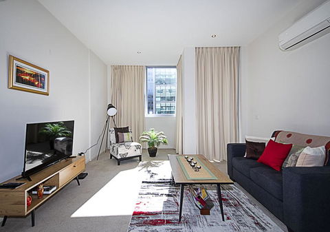 Spacious 1BR Stylish New Acton Apartment +Parking - Accommodation Ballina 2