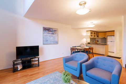 ALLARA CANBERRA - Accommodation Ballina 1