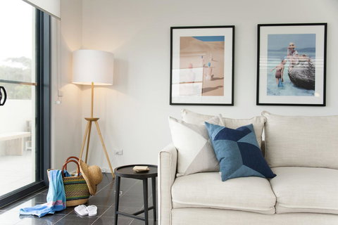 Mollymook Beachfront Penthouse 9 - Accommodation Ballina 8