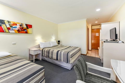 William Macintosh Motor Lodge - Accommodation Ballina 10
