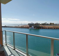 Wallaroo Marina Executive Apartments - Accommodation Ballina