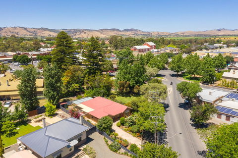 Tanunda\'s Magpie House - Accommodation Ballina 26