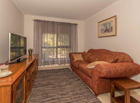Tanunda\'s Magpie House - Accommodation Ballina 9