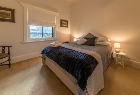 The Tudor House - Accommodation Ballina 11