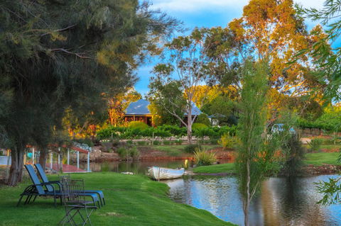 Stonewell Cottages And Vineyards - Accommodation Ballina 16