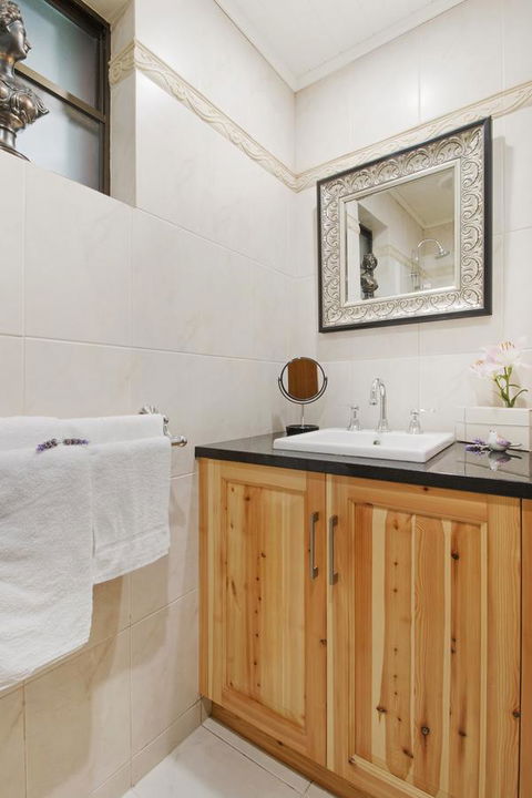 Stonewell Cottages And Vineyards - Accommodation Ballina 21