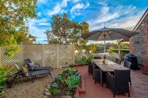 Stonewell Cottages And Vineyards - Accommodation Ballina 7