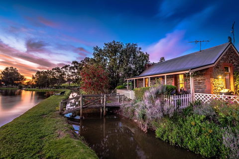 Stonewell Cottages And Vineyards - Accommodation Ballina 39