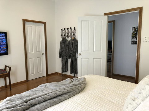 Jack\'s House 2 B&B In Mill Street - Accommodation Ballina 5