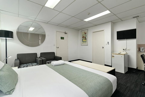 Cosmo On Bank - Accommodation Ballina 9