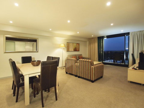 Oaks Adelaide Horizons Suites - Accommodation Ballina 12