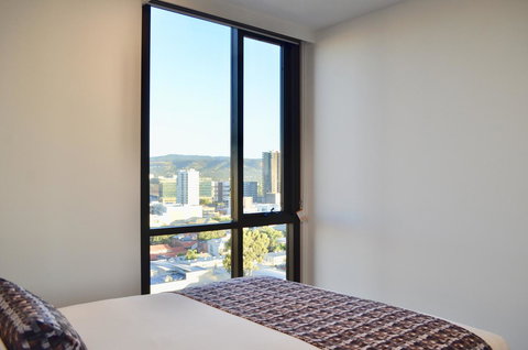 Whitmore SQ - Accommodation Ballina 9