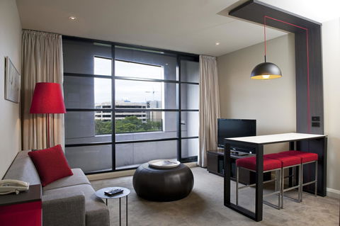Mantra Hindmarsh Square - Accommodation Ballina 13
