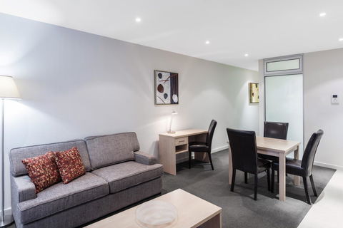 IStay Precinct Adelaide - Accommodation Ballina 17