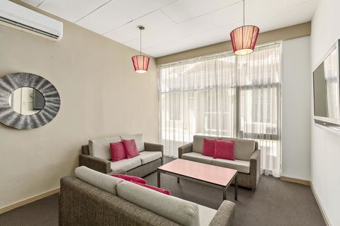 Adelaide Paringa - Accommodation Ballina 17